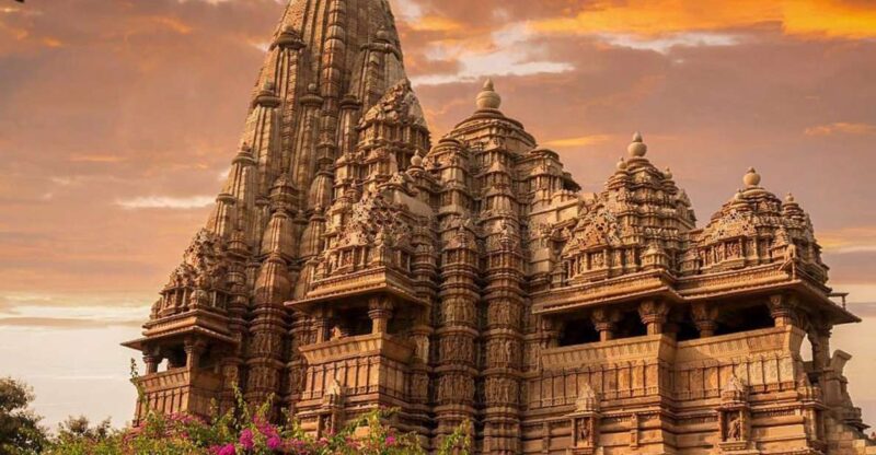 From Delhi: 2 Days Orchha and Khajuraho Tour - Day 01: Delhi to Orchha