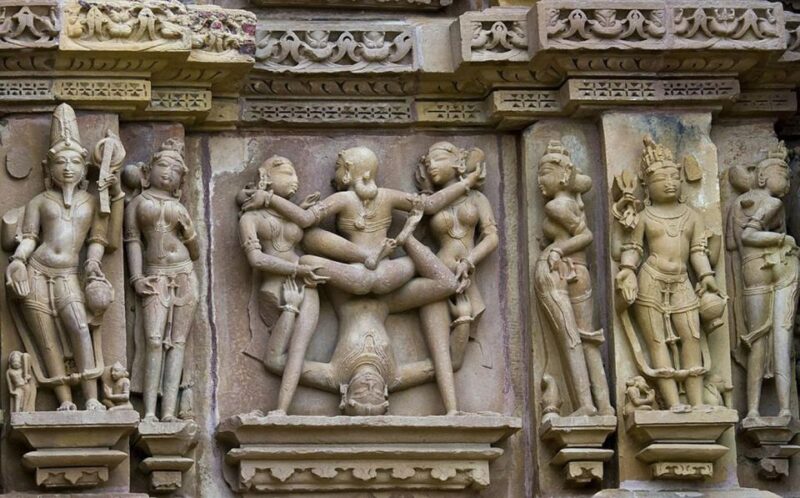From Delhi: 2 Days Orchha and Khajuraho Tour - Day 02: Temples of Khajuraho