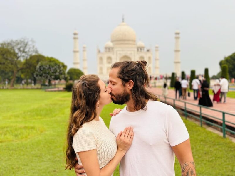 From Delhi 2 Days Taj Mahal Tour With Wildlife SOS Elephants - Accessibility and Languages