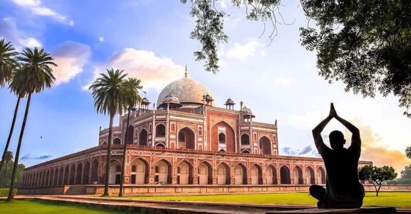 From Delhi: 3-Day Golden Triangle Tour With Guide and Car - Itinerary Breakdown