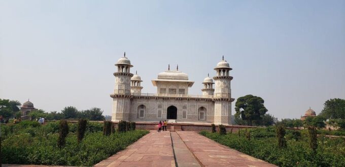 From Delhi: 3-Day Luxury Golden Triangle Tour With Hotels - Booking Information