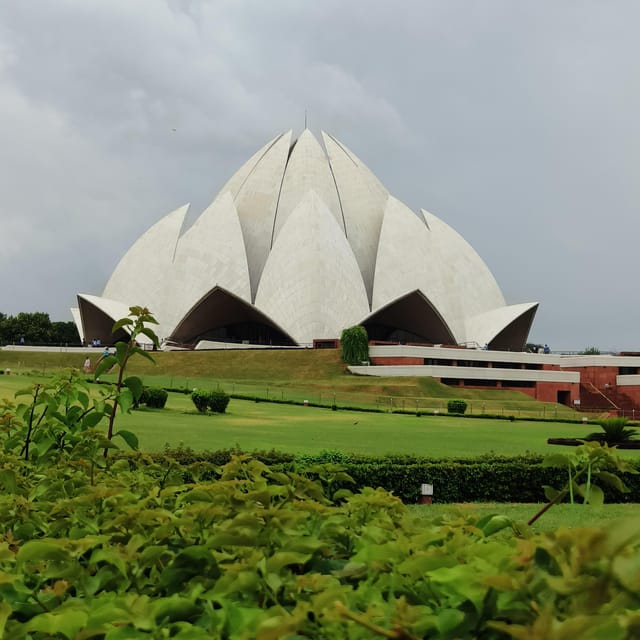 From Delhi: 4 Day Golden Triangle Tour With Tiger Safari - Booking and Availability