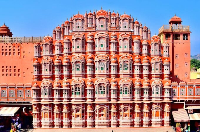 From Delhi: 4-Day Luxury Golden Triangle Tour With Hotels - Discovering Jaipur