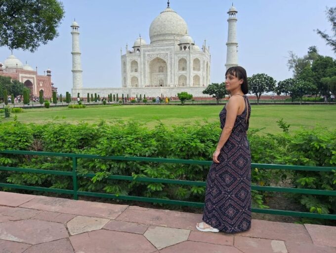 From Delhi: 4 Days Golden Triangle Tour - Group Size and Languages