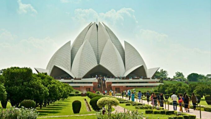 From Delhi: 5-Days Golden Triangle Tour With Tiger Safari - Arrival in Delhi