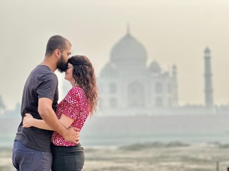 From Delhi: 6-Day Luxury Golden Triangle Tour With Varanasi - Day 2: Agra to Jaipur
