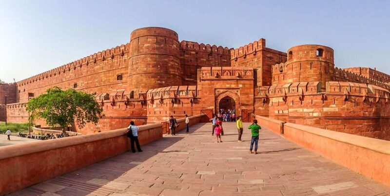 From Delhi: 6 Days Private Golden Triangle Tour With Udaipur - Pickup and Dropoff