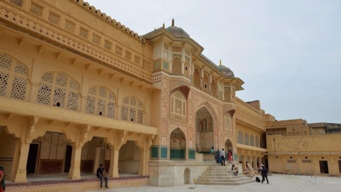 From Delhi: 6 Days Private Golden Triangle Tour With Udaipur - Accommodation and Meals