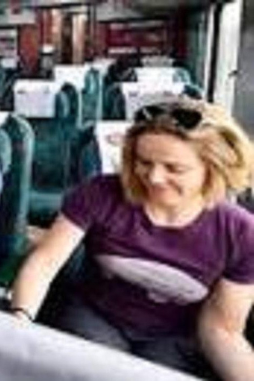 From Delhi: Agra Day Round Trip by Fastest Train. - Train Journey Details