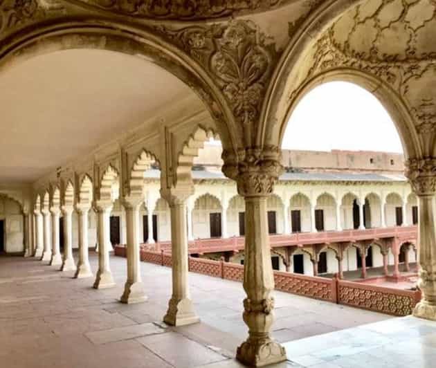 From Delhi: Agra in a Day - An Exclusive Tour Package - Guided Experience