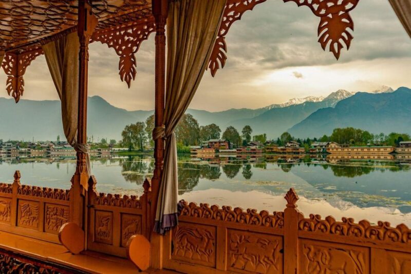 From Delhi: Agra, Srinagar & Kashmir Halal Tour 5 Days - Cancellation and Language Options