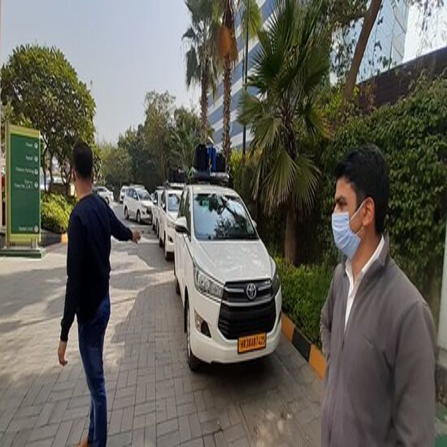 From Delhi Airport: 1-Way Private Transfer to New Delhi - Key Points