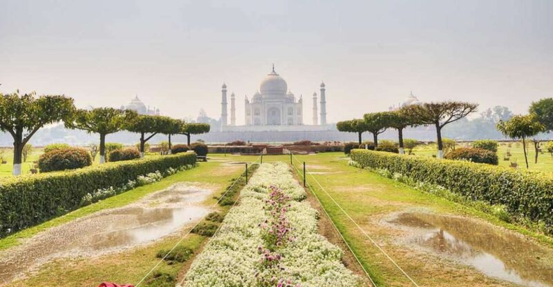 From Delhi : Amazing Taj Mahal & Agra Heritage Walking Tour - Key Points