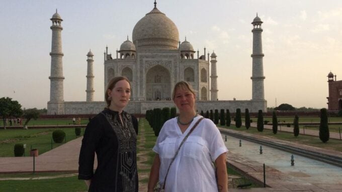From Delhi: Day Trip to Taj Mahal, Agra Fort and Baby Taj - Important Notes