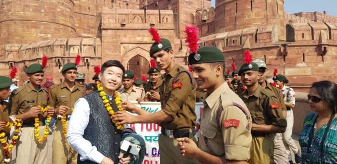 From Delhi: Day Trip to Taj Mahal, Agra Fort and Baby Taj - Guided Tour Highlights
