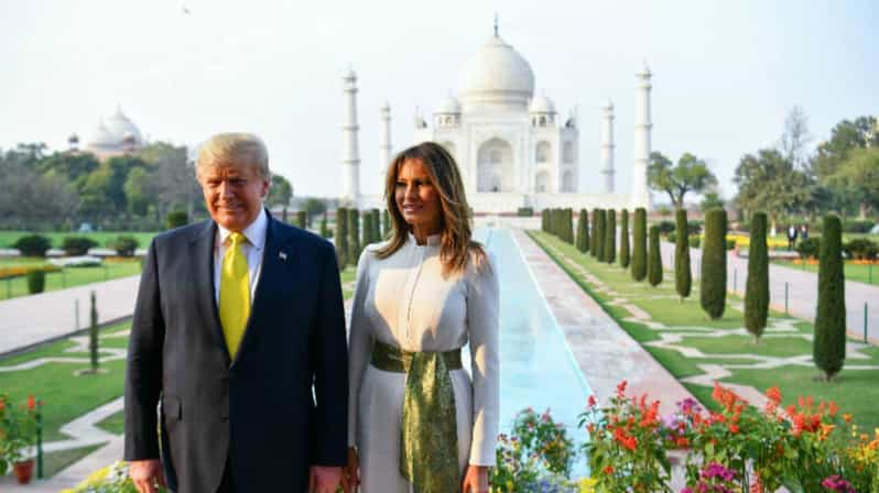 From Delhi: Deluxe Taj Mahal Agra Tour by Luxury Cars - Transportation and Accessibility