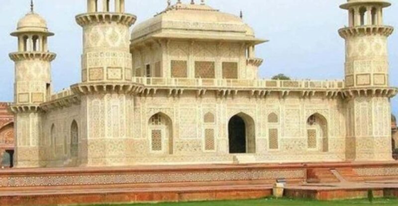From Delhi: Discover Agra, The City of Love, in One Day - Discovering Agras History