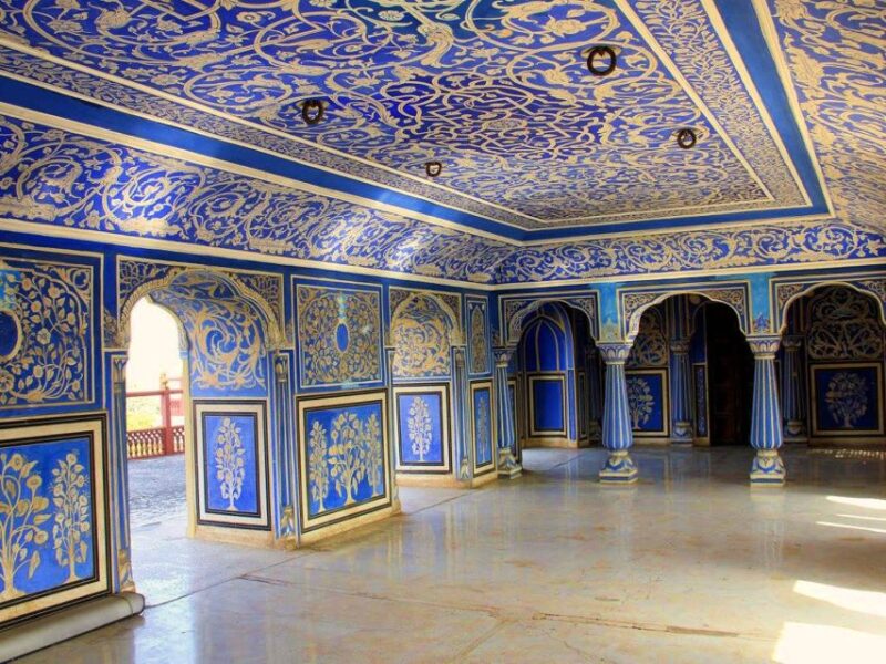 From Delhi: Full Day Jaipur City Guided Tour With Lunch - Guided Experience