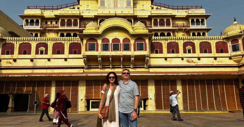 From Delhi : Full Day Jaipur Sightseeing Tour & Return Delhi - Transportation and Accessibility