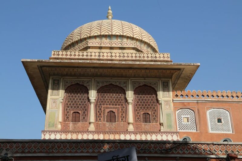 From Delhi: Jaipur Day Trip by Fast Train or Private Car - Included Services
