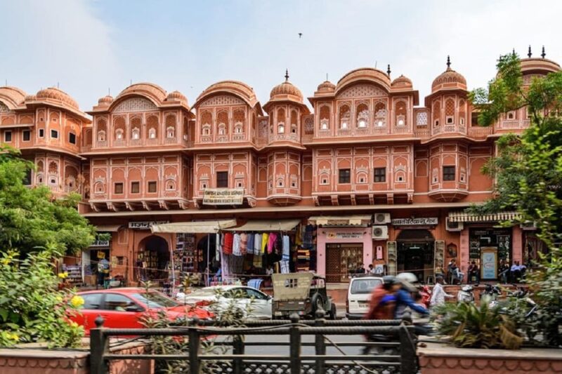 From Delhi: Jaipur Day Trip by Private Car - Highlights of the Itinerary