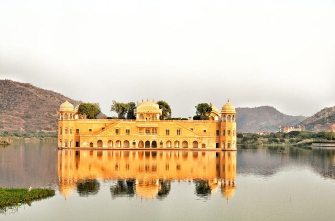 From Delhi: Jaipur Day Trip With Amber Fort by Private Car - Booking Flexibility