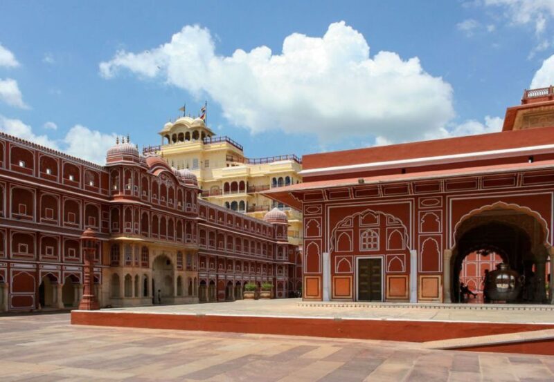 From Delhi : Jaipur Private Day Tour With Lunch - Inclusions