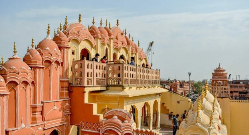 From Delhi: Jaipur Private Tour with Guide & Hotel Pickup - Key Points