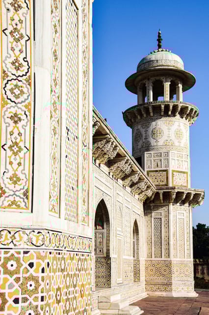 From Delhi/Jaipur: Taj Mahal, Agra & Fatehpur Sikri - Frequently Asked Questions