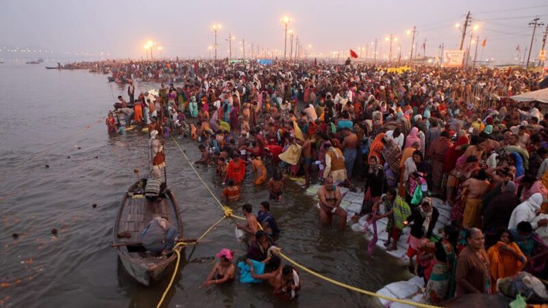 From Delhi: Kumbh Mela Tour With Taj Mahal - Pickup and Transfer