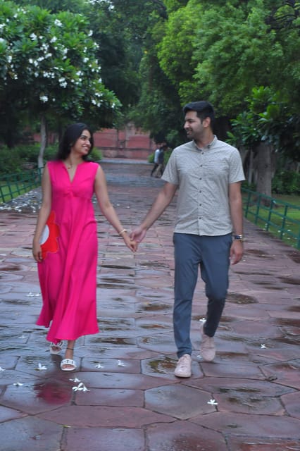 From Delhi : New Delhi Private Local Day Tour. - Accessibility and Languages