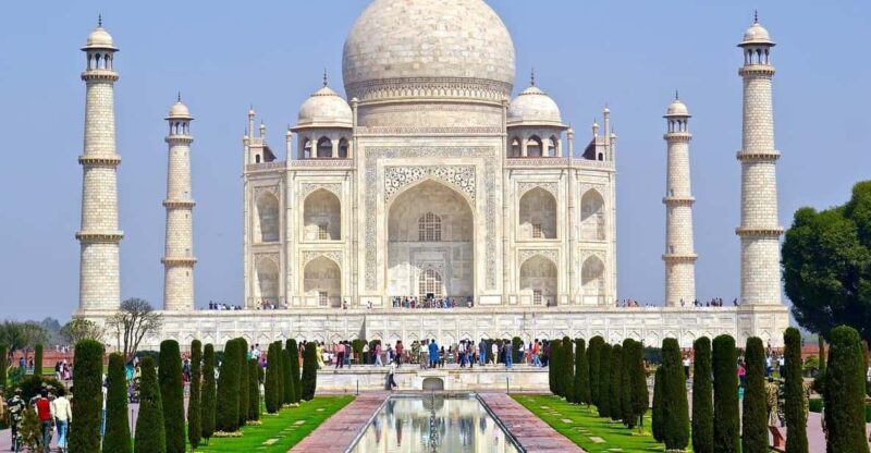 From Delhi: Overnight Agra With Fatehpur Sikri, Luxury Tour - Itinerary Details