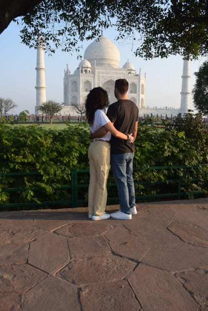 From Delhi: Overnight Agra With Fatehpur Sikri, Luxury Tour - Frequently Asked Questions