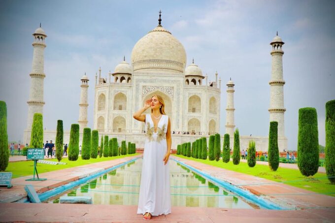 From Delhi: Overnight Taj Mahal & Agra City Tour by Car - Accommodation and Transport