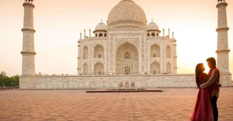 From Delhi: Overnight Taj Mahal & Agra City Tour by Car - Itinerary Details