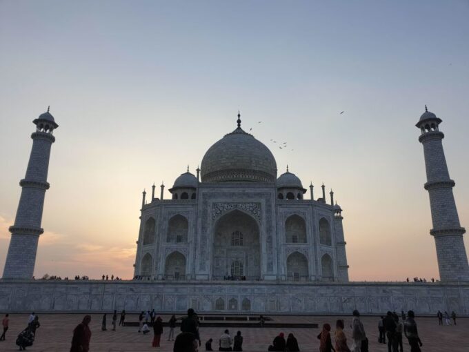 From Delhi: Private 2-Day Taj Mahal & Agra Tour  - Pickup and Drop-off