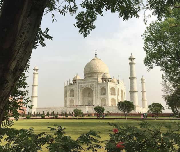 From Delhi: Private Agra Tour With Guide By Car - Key Points