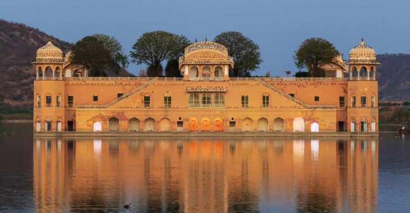 From Delhi: Private Jaipur Guided City Tour by Private Car - Key Points