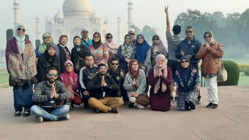 From Delhi : Private Sunrise Taj Mahal Day Tour By Car - Flexible Booking