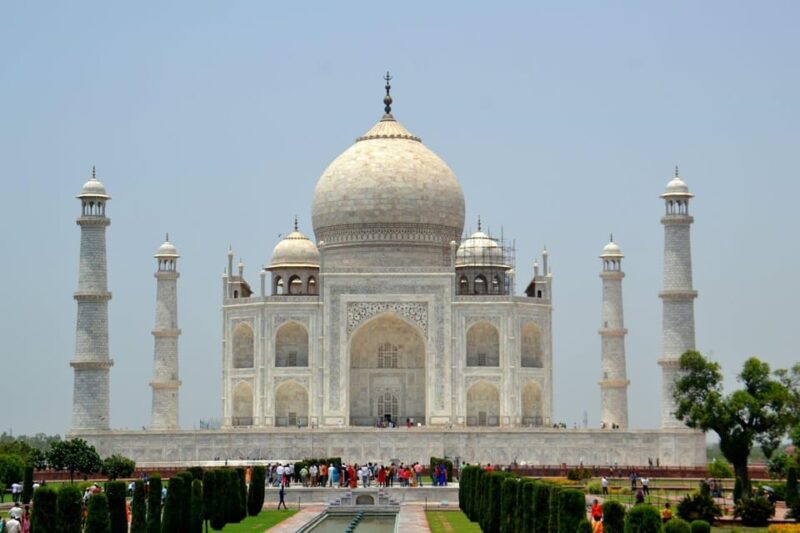 From Delhi: Private Sunrise Tour to Taj Mahal and Agra Fort - Languages and Guides