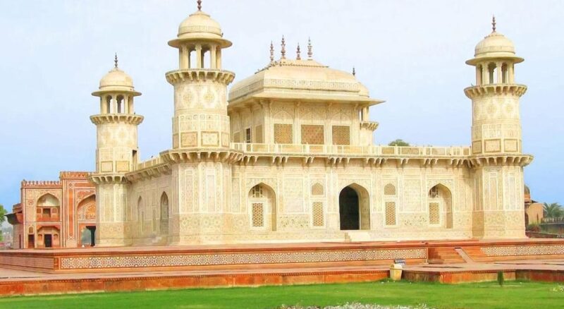 From Delhi: Private Taj Mahal & Agra Day Trip With Transfers - Private Transfers