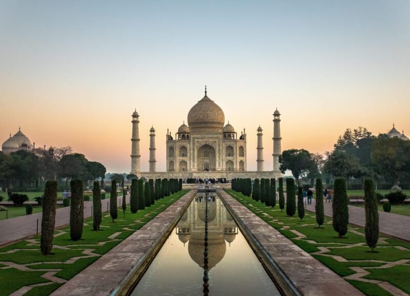 From Delhi: Private Taj Mahal & Agra Day Trip With Transfers - Customer Reviews and Experiences