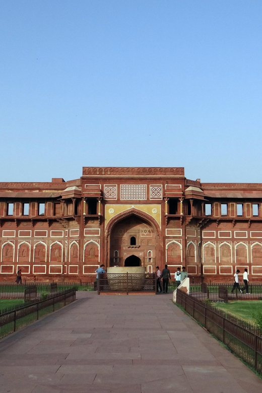 From Delhi: Private Taj Mahal Sunrise Tour by Car - Car Ride to Agra
