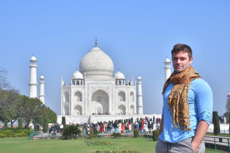 From Delhi: Private Taj Mahal Tour by Superfast Train - Itinerary Details