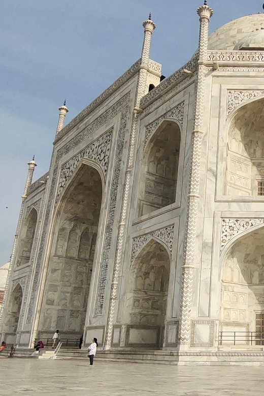 From Delhi: Private Taj Mahal, Vrindavan & Mathura Tour. - Itinerary Highlights