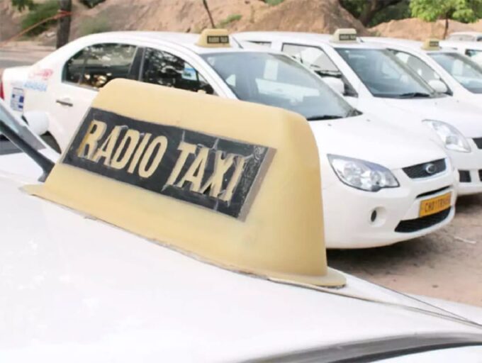 From Delhi : Private Transfer To Jaipur - Pickup and Drop-off