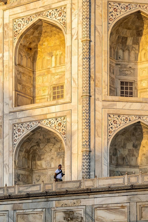 From Delhi: Same Day Taj Mahal, Agra Day Tour By Car - Transportation and Accessibility