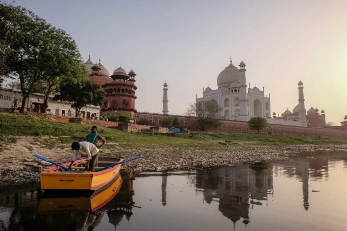 From Delhi: Same Day Taj Mahal & Agra Fort With Boat Ride - Pickup & Drop-off Locations