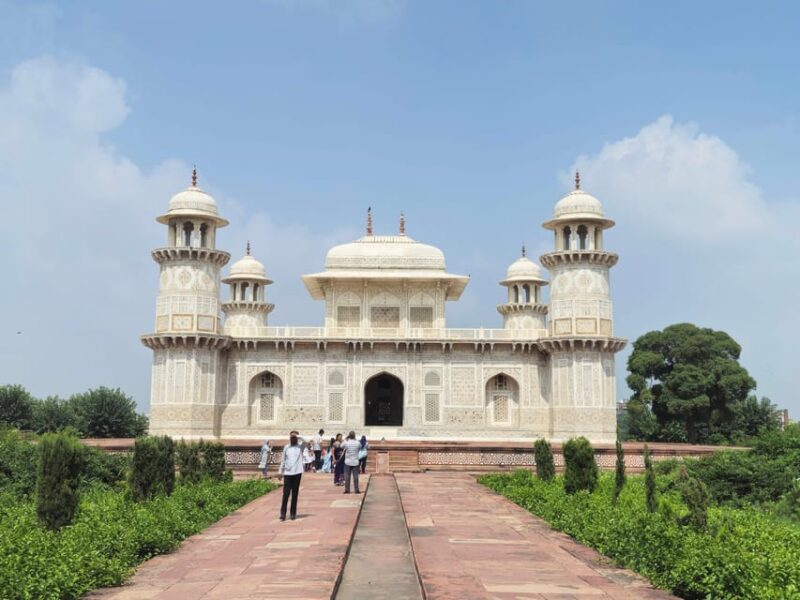 From Delhi: Same Day Taj Mahal and Agra Fort With Transfers - Key Points