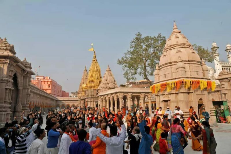 From Delhi: Same Day Varanasi Tour By Flight With Boat Ride - An In-Depth Look at the Varanasi Day Trip
